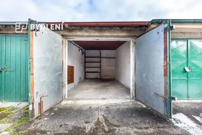Prodej garáže, Teplice, 17 m2