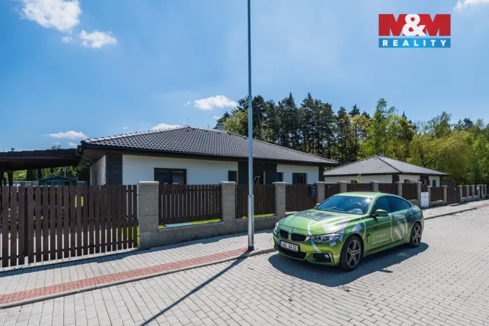 Prodej rodinného domu, Mukařov - Žernovka, K Památníku, 107 m2