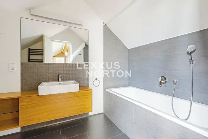 Pronájem bytu 5+kk, Praha - Hradčany, Keplerova, 200 m2