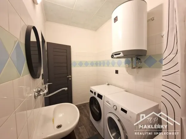 Pronájem bytu 2+kk, Plaňany, Tylova, 40 m2