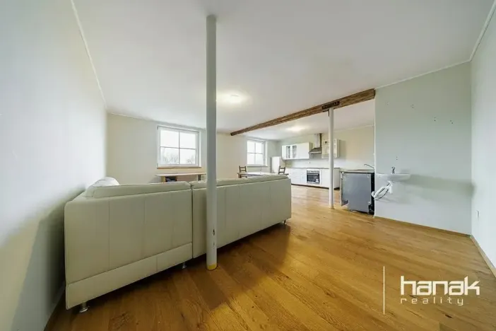 Prodej obchodního prostoru, Náklo, 521 m2