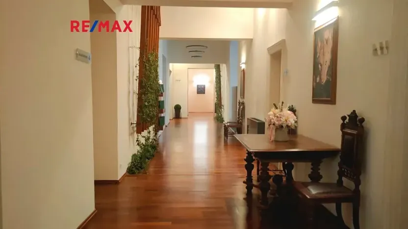 Pronájem kanceláře, Praha - Karlín, Sokolovská, 69 m2