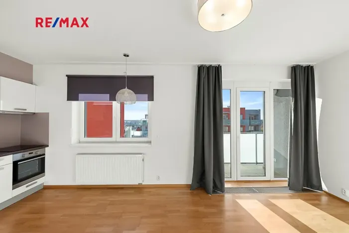 Pronájem bytu 1+kk, Praha - Řeporyje, Kakosova, 35 m2