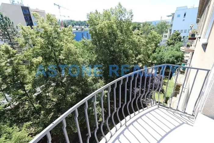 Pronájem bytu 1+1, Praha - Vokovice, Na dlouhém lánu, 43 m2