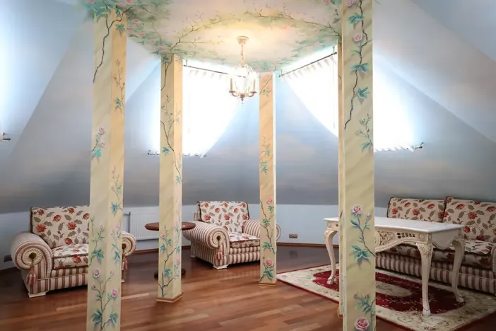 Prodej bytu 4+1, Karlovy Vary, Tylova, 182 m2