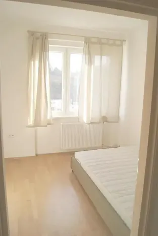 Prodej bytu 2+kk, Praha - Smíchov, Plzeňská, 46 m2