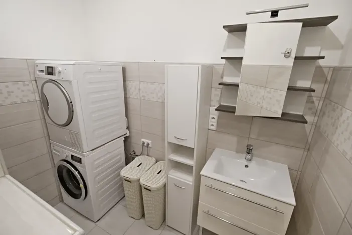 Prodej bytu 3+1, Horšovský Týn, Sylvánova, 71 m2