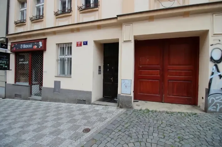 Pronájem výrobních prostor, Praha - Nusle, Mojmírova, 165 m2