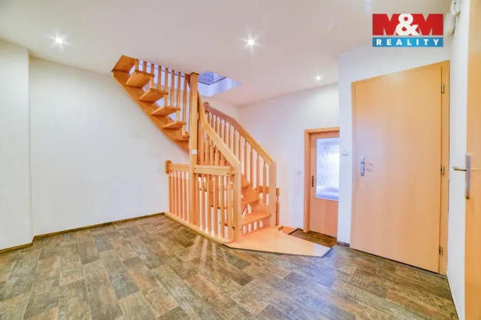 Prodej rodinného domu, Velká Hleďsebe, Oty Pavla, 176 m2