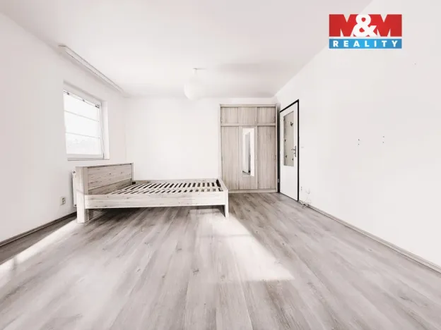 Prodej bytu 1+1, Jablonec nad Nisou - Proseč nad Nisou, U Tenisu, 43 m2