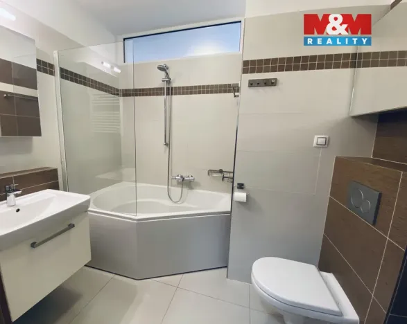 Pronájem bytu 2+1, Český Těšín, Tovární, 50 m2