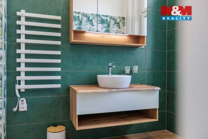 Prodej bytu 2+1, Karlovy Vary, Bělehradská, 96 m2