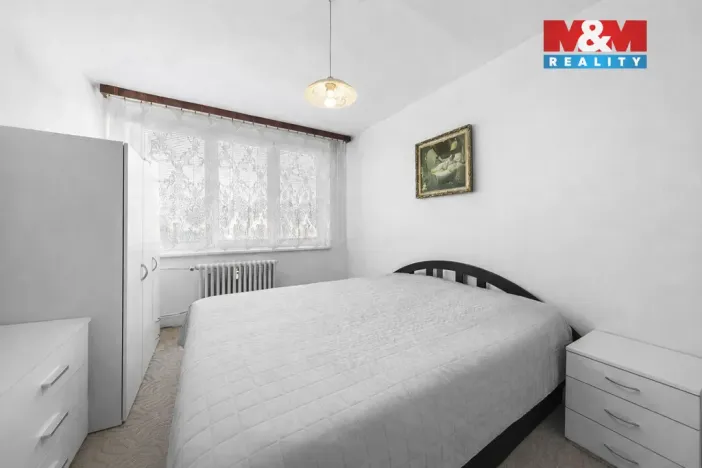 Prodej bytu 3+1, Louny, U Stadionu, 68 m2