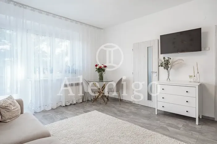 Prodej bytu 2+kk, Libiš, U Zahrádek, 58 m2