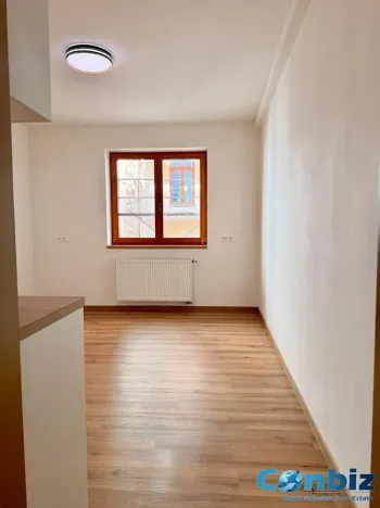 Pronájem bytu 1+kk, Praha - Žižkov, Seifertova, 21 m2