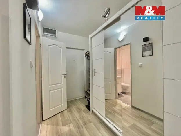 Prodej bytu 2+kk, Most, Višňová, 40 m2