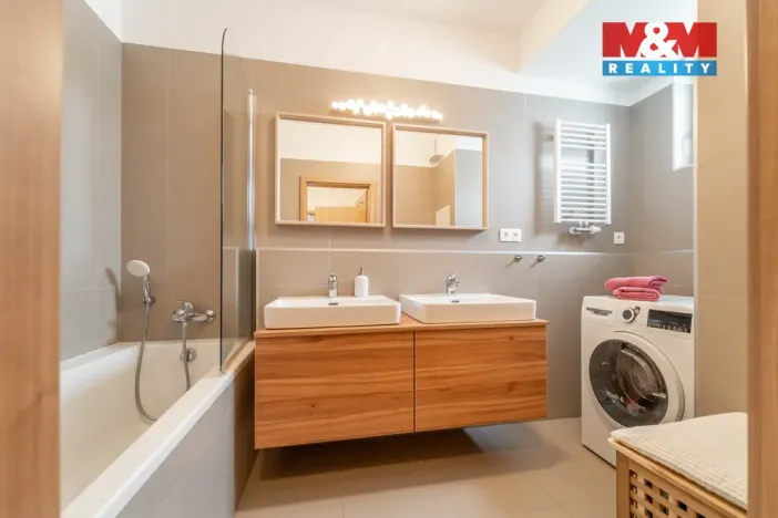 Prodej bytu 3+kk, Praha - Kyje, Federova, 69 m2