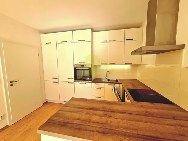 Pronájem bytu 2+kk, Olomouc, Janského, 51 m2