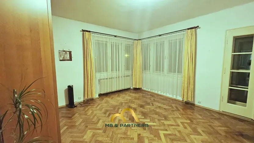 Pronájem bytu 3+1, Praha - Strašnice, Pod Viktorkou, 96 m2