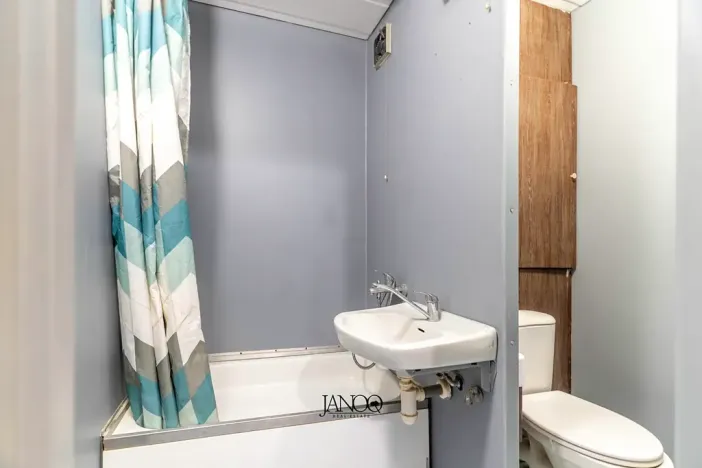 Pronájem bytu 1+kk, Brno, Irkutská, 33 m2