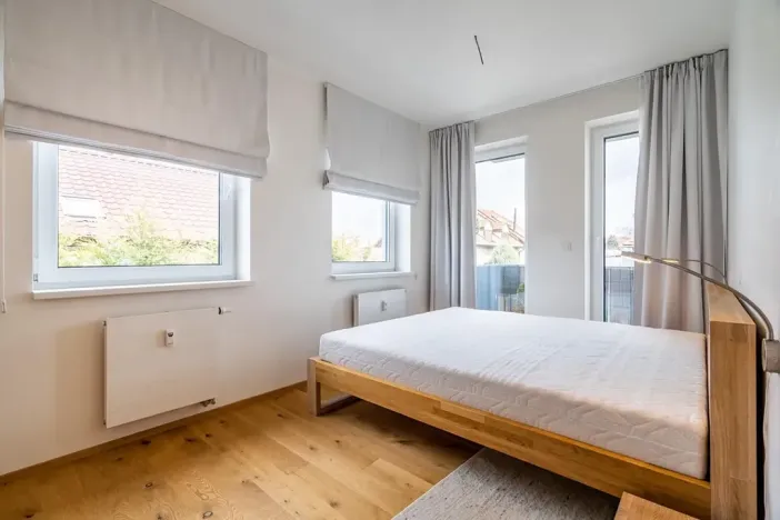 Pronájem bytu 3+kk, Praha - Suchdol, Stehlíkova, 85 m2