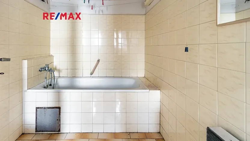 Prodej rodinného domu, Praha - Běchovice, Na Korunce, 235 m2