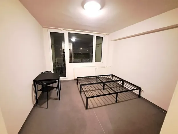 Pronájem bytu 1+kk, Praha - Radotín, Vrážská, 29 m2