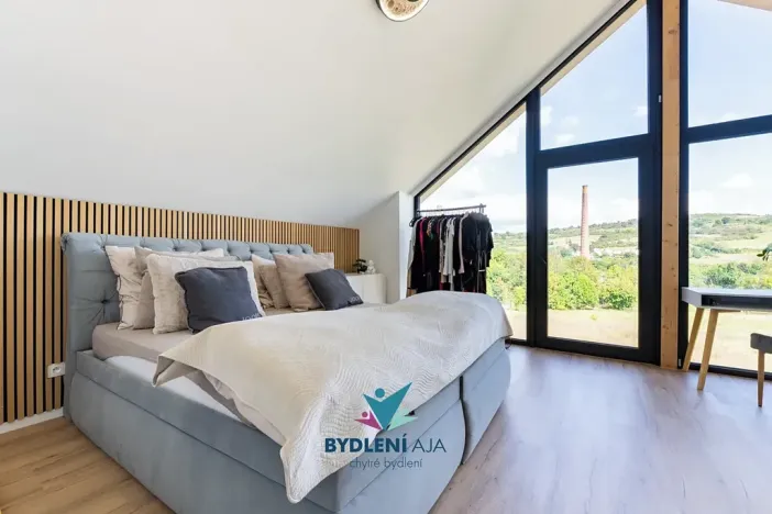 Prodej rodinného domu, Bystřany, 284 m2