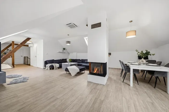 Prodej rodinného domu, Skvrňov, 288 m2