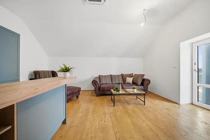 Prodej rodinného domu, Skvrňov, 288 m2