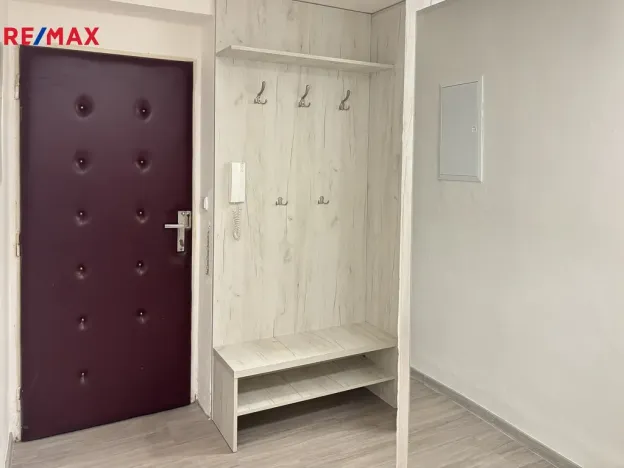 Pronájem bytu 2+1, Pardubice - Zelené Předměstí, Artura Krause, 52 m2