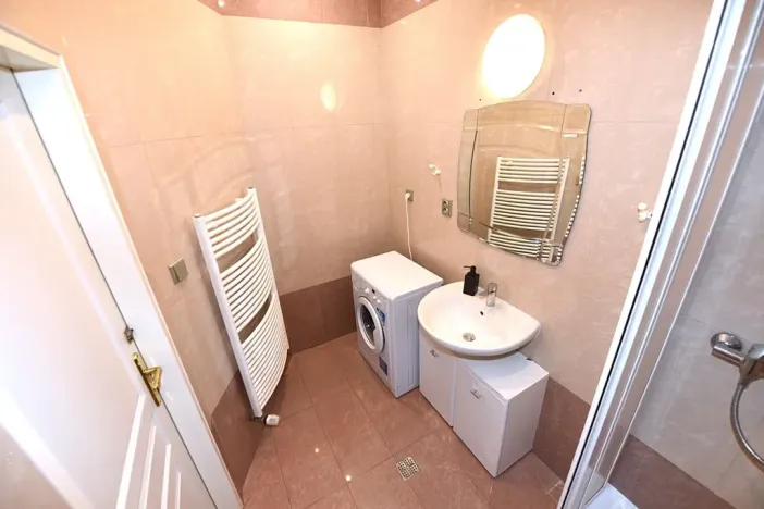 Prodej bytu 3+kk, Praha - Vinohrady, Balbínova, 72 m2