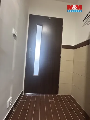 Pronájem bytu 1+kk, Ústí nad Labem - Ústí nad Labem-centrum, Hoření, 22 m2