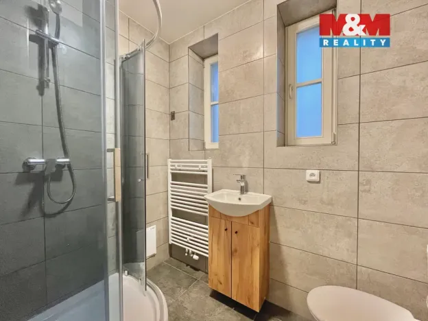 Pronájem bytu 2+1, Louny, Nerudova, 55 m2