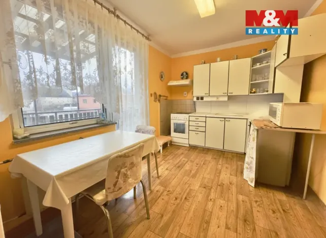 Prodej rodinného domu, Lubenec, Zahradní, 120 m2