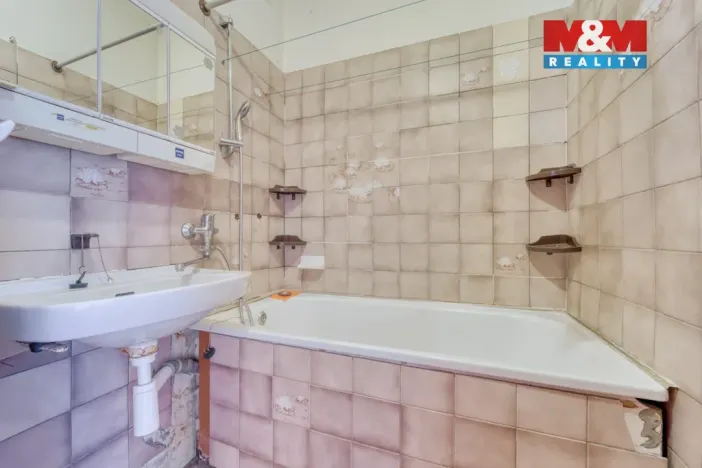 Prodej bytu 2+1, Horní Bříza, Tovární, 55 m2