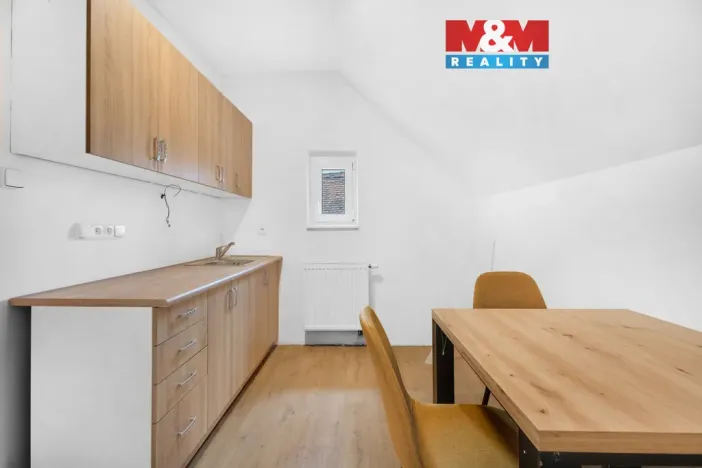 Pronájem bytu 1+kk, Plazy, 30 m2