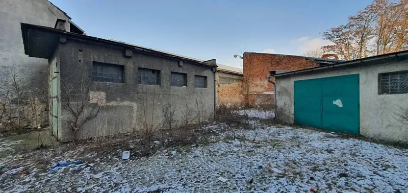 Pronájem obchodního prostoru, Přerov, Husova, 700 m2