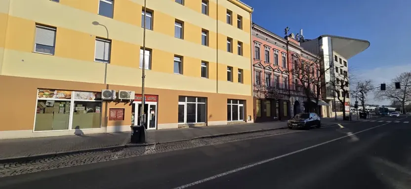 Prodej obchodního prostoru, Přerov, Husova, 700 m2