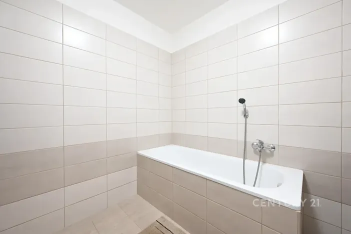 Pronájem bytu 3+kk, Plzeň, Učňovská, 63 m2