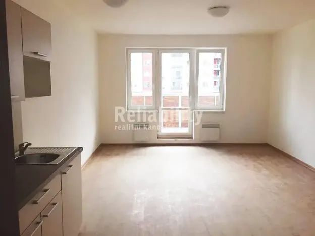 Pronájem bytu 1+kk, Olomouc, Novosadský dvůr, 38 m2