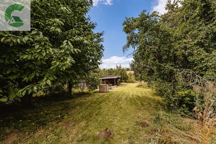 Prodej pozemku pro bydlení, Charváty, 863 m2