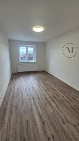 Pronájem bytu 1+1, České Budějovice, Novohradská, 33 m2