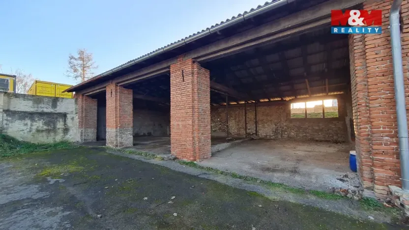 Pronájem skladu, Cítoliby, 300 m2
