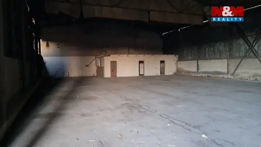 Pronájem skladu, Cítoliby, 300 m2