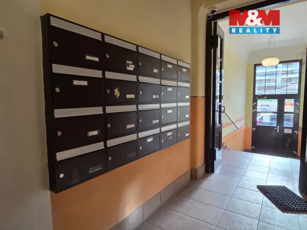 Pronájem bytu 2+kk, Praha - Libeň, U svobodárny, 46 m2