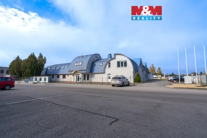 Pronájem skladu, Jindřichův Hradec - Jindřichův Hradec III, Jiráskovo předměstí, 540 m2