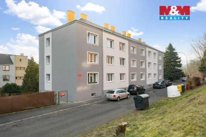Prodej bytu 3+1, Ústí nad Labem - Neštěmice, Májová, 63 m2