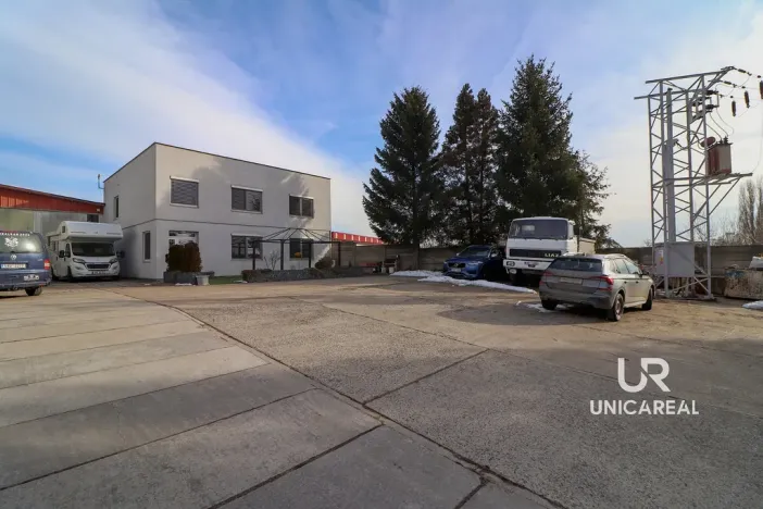 Pronájem kanceláře, Moravany, Modřická, 167 m2