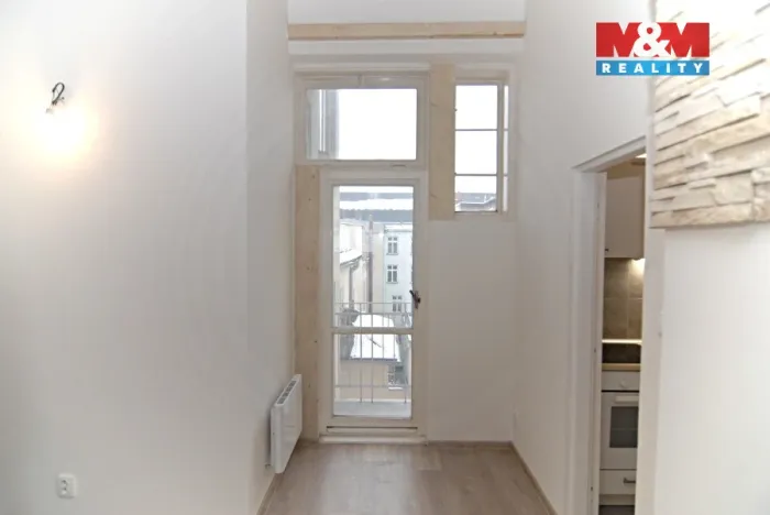 Pronájem bytu 2+1, Ostrava - Moravská Ostrava, Čs. legií, 37 m2